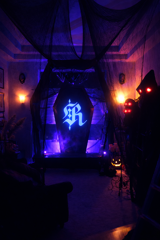 Coffin_Blacklight Coffin_Blacklight